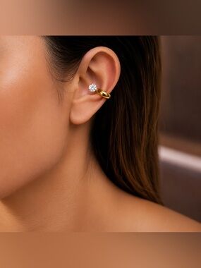 New 18K Gold Plated Crystal Ear Cuff | No Piercing Needed